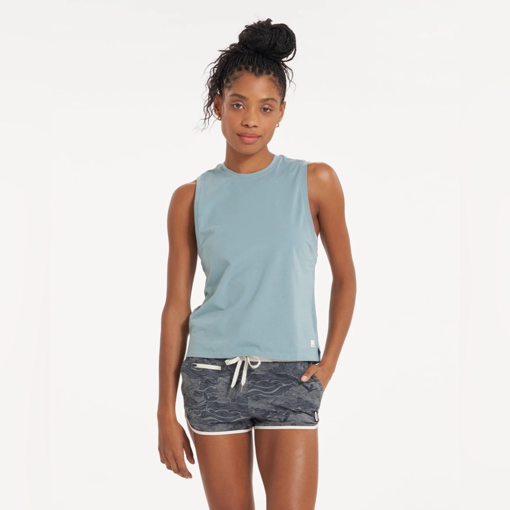Vuori - Feather Tank (Shade) - NEW w/tags